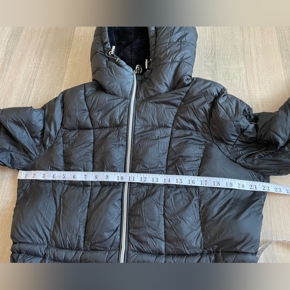 MICHAEL KORS Long Black Packable Warm Winter Puffer Jacket. Size M - Picture 10 of 16